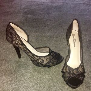 SALE*LIMITED TIME ONLY* Lace Open-Toe PUMPS